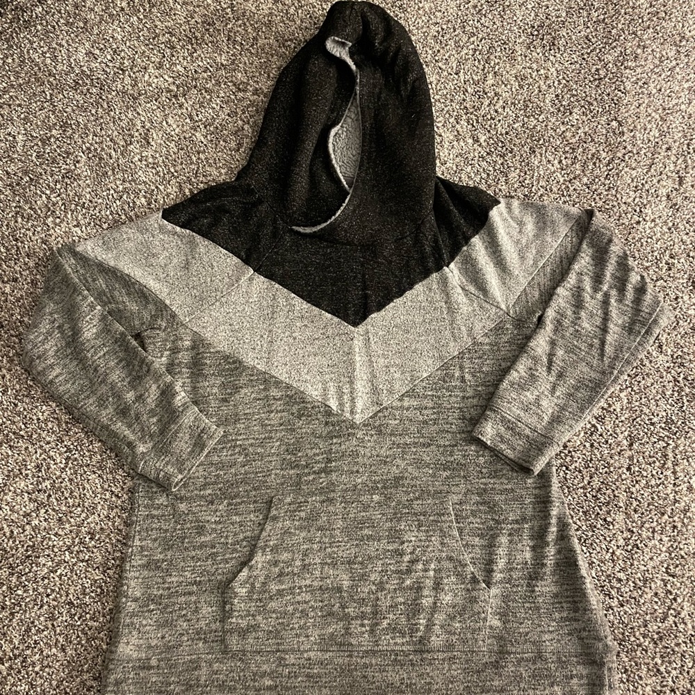 Maurice’s Sweatshirt